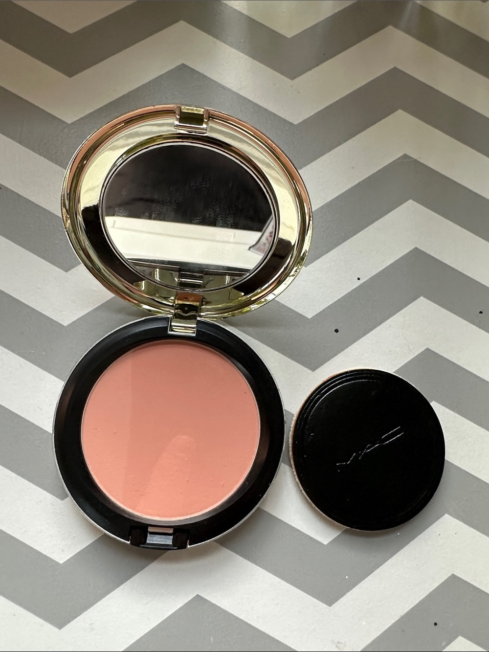 MAC Cosmetics beauty powder - Tahitian  sand